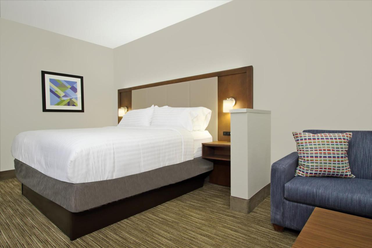 Express & North By Ihg Hotel Columbus