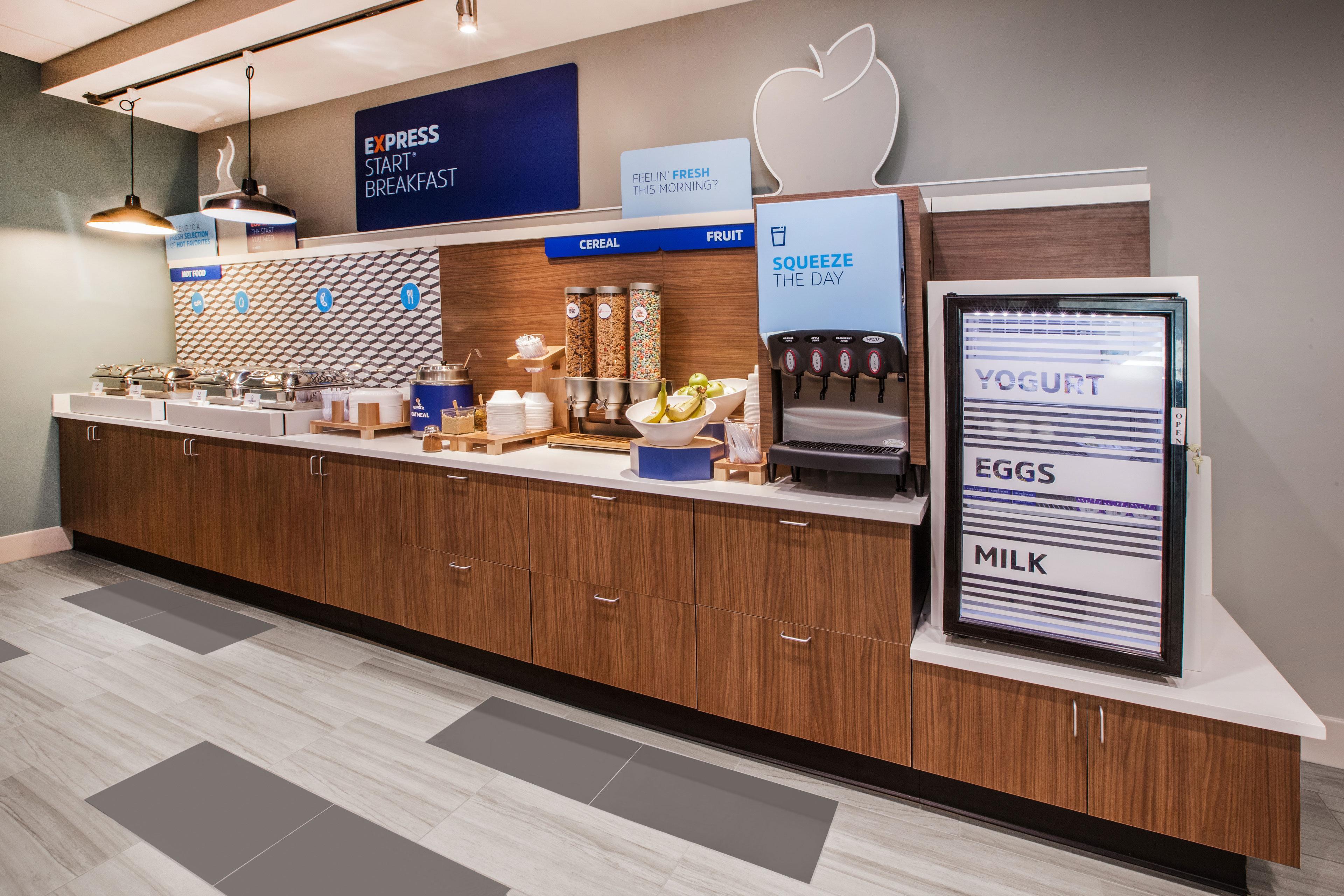 Express & North By Ihg Hotel