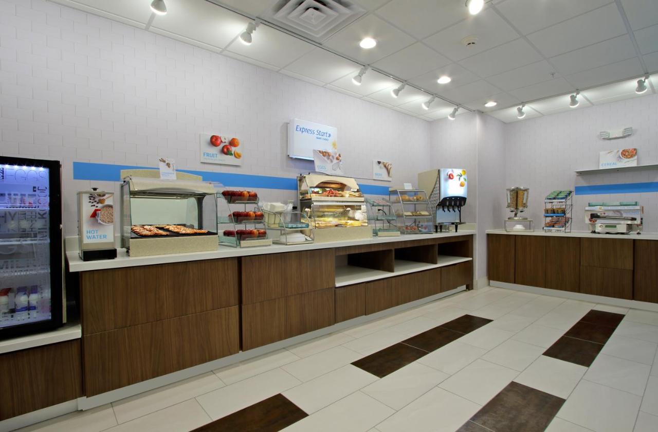 Express & North By Ihg Hotel 3*