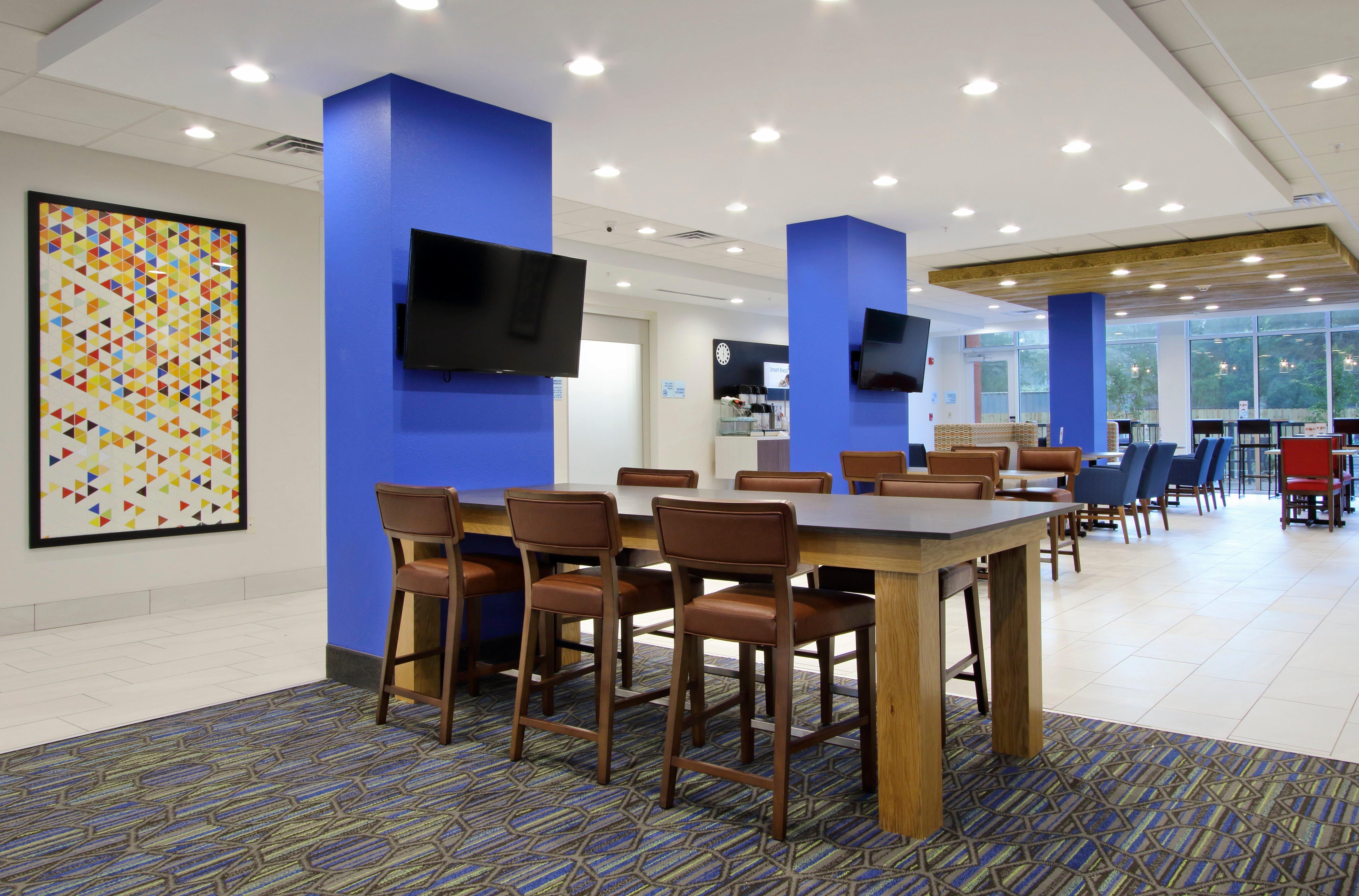 Hotel Express & North By Ihg 3*
