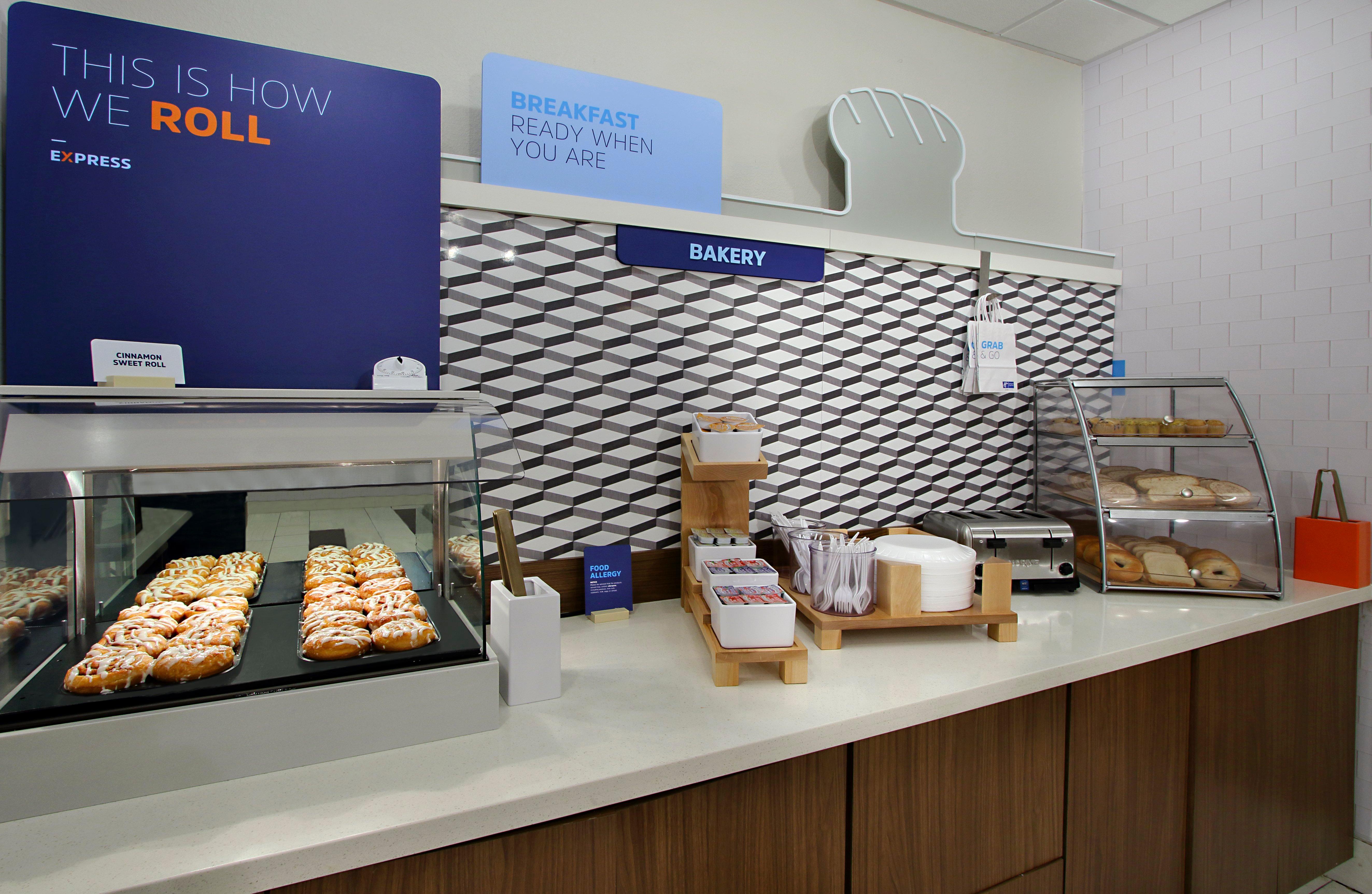 Express & North By Ihg 3*