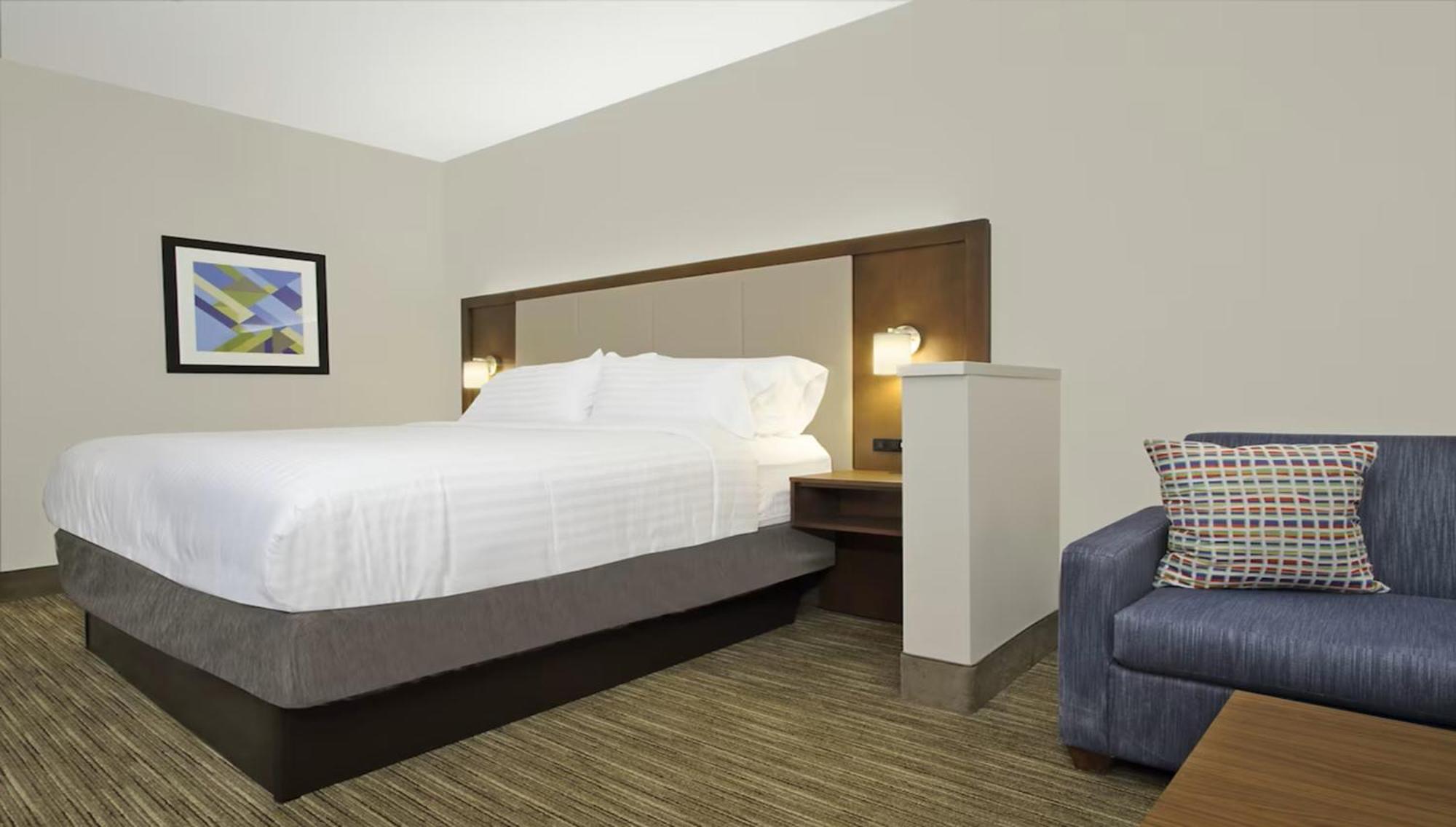 Express & North By Ihg
