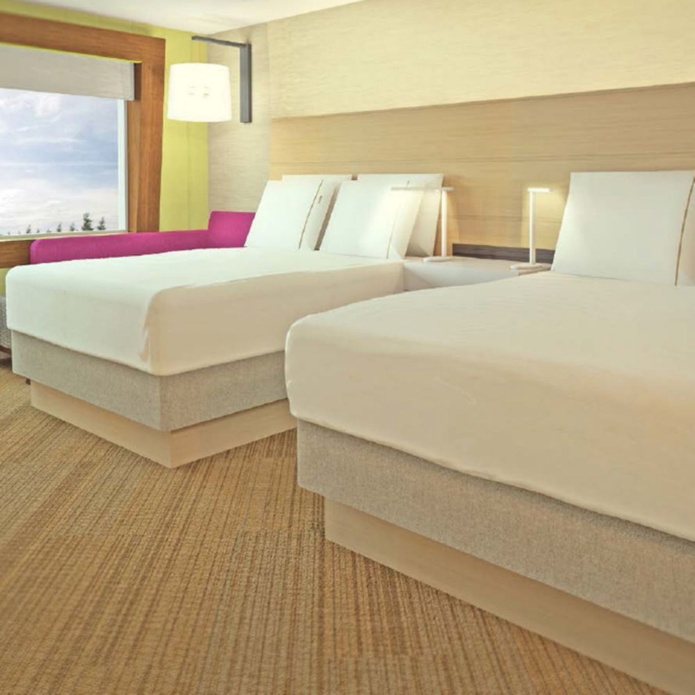 Express & North By Ihg Hotel 3*